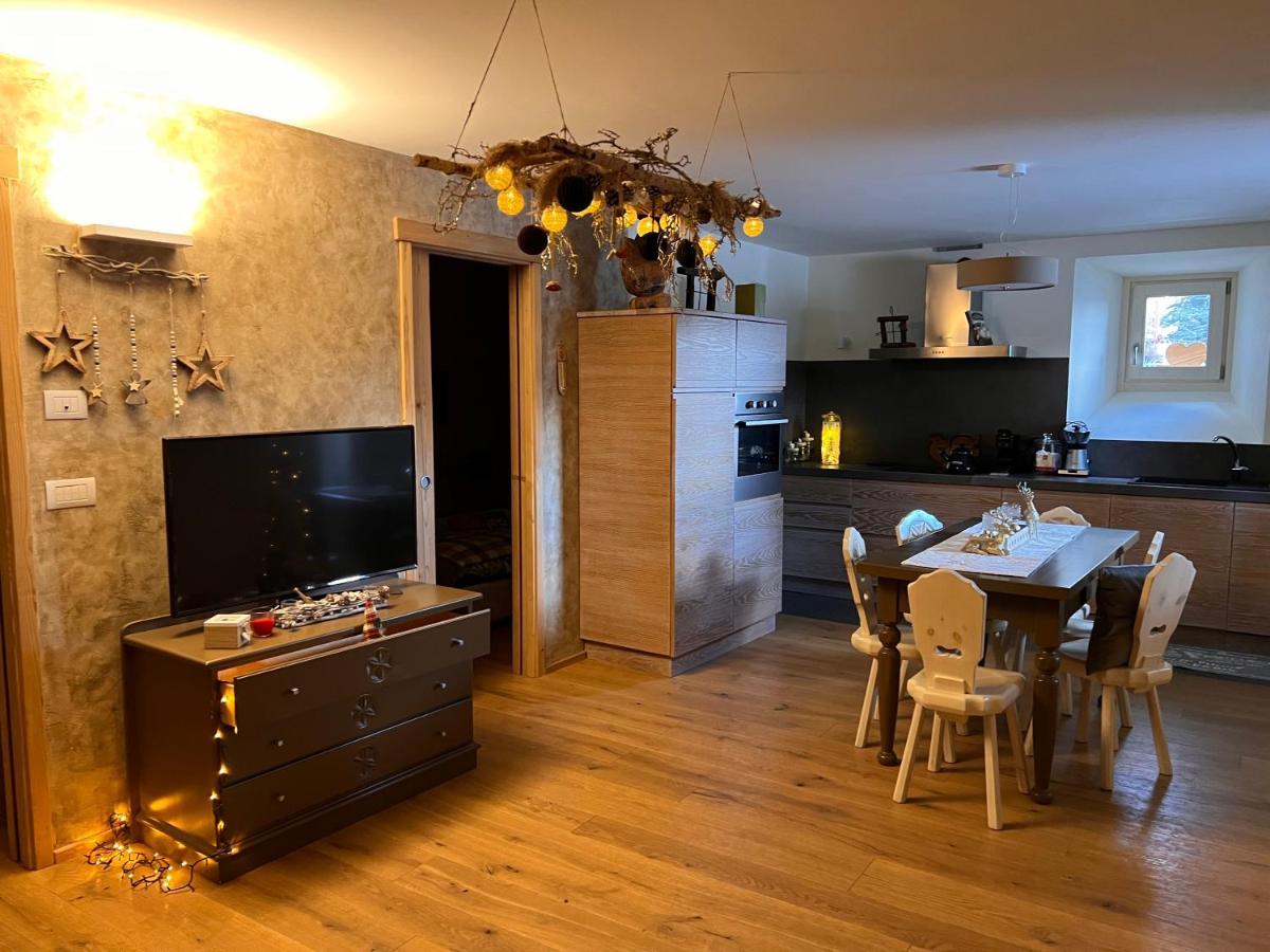 Nellali Villa Gressan Bagian luar foto