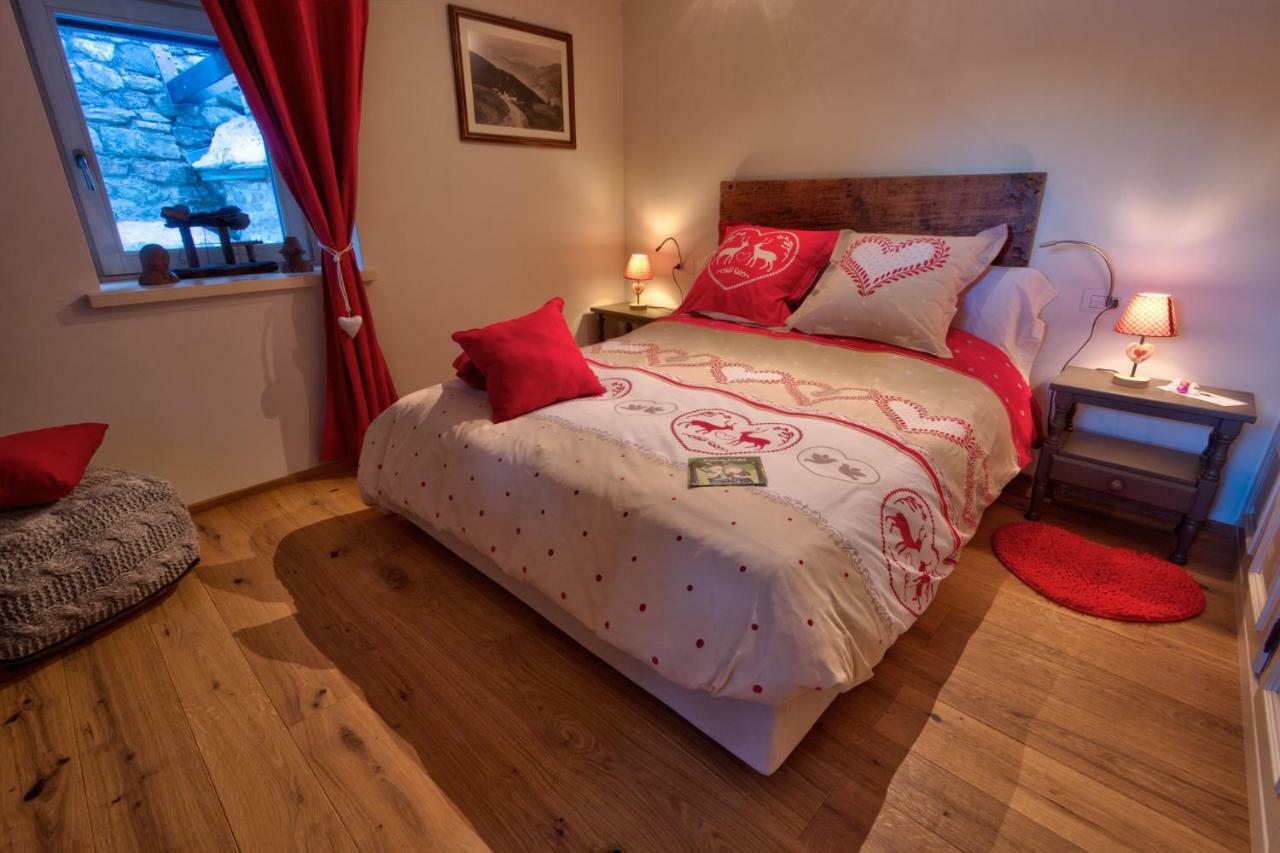 Nellali Villa Gressan Bagian luar foto
